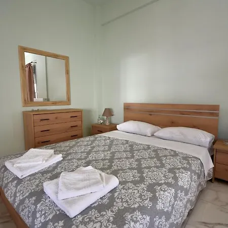 Apostolias Apartment *